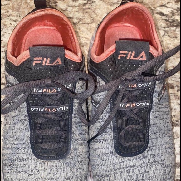 Gym shoes